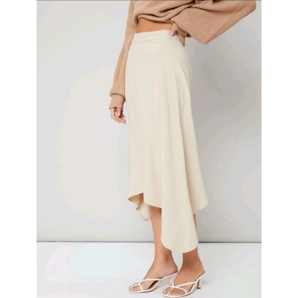 Asymmetrical Skirt - Picture 5 of 8